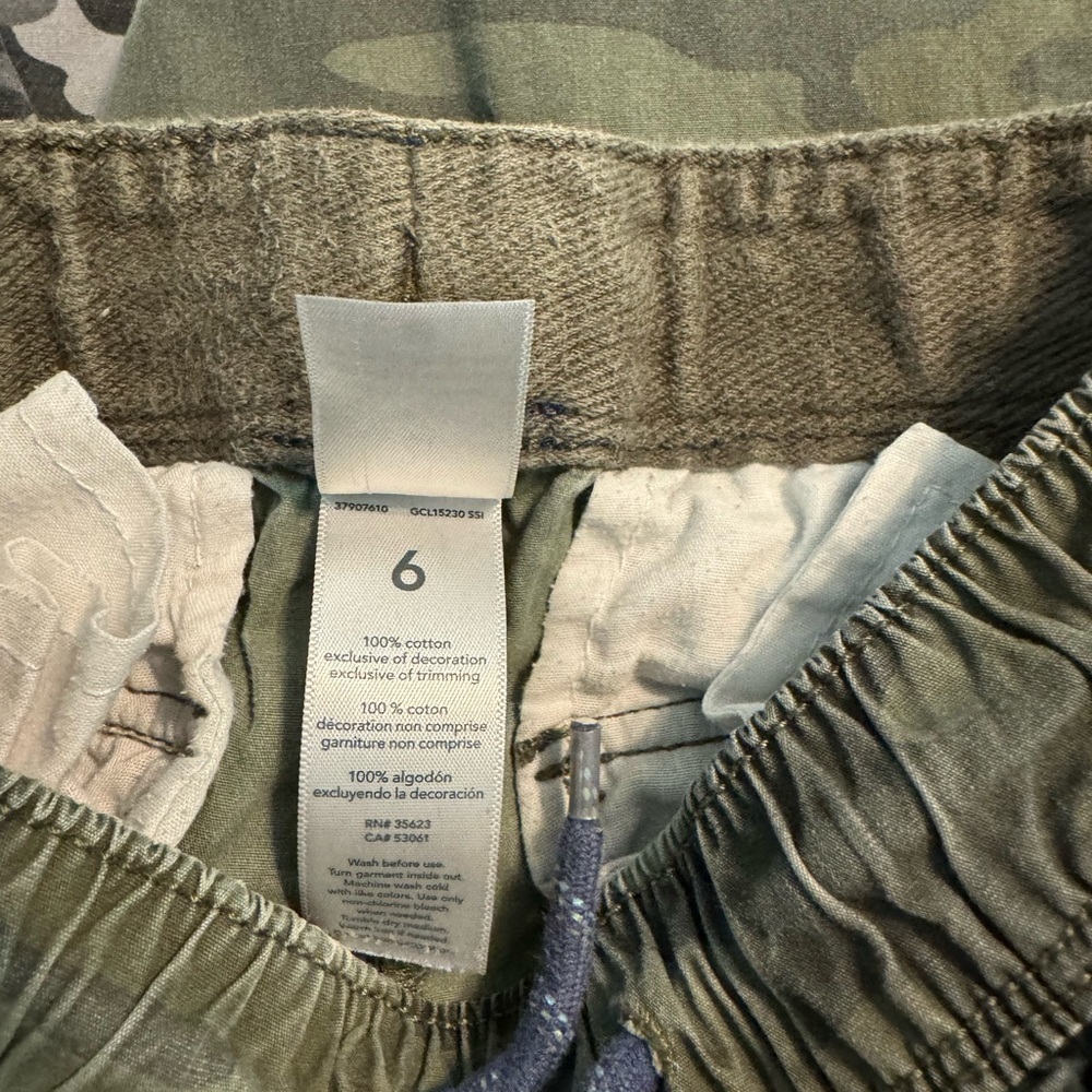 Set of 3 Kids Camouflage and Gray Pants. Perfect for play or backup! - Picture 6 of 6